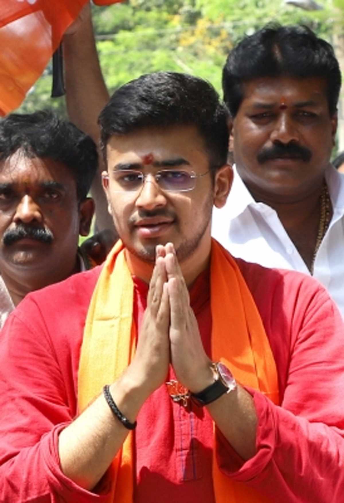 भाजपा कार्यकर्ता की हत्या के बाद तेजस्वी सूर्या के बयान से विवाद